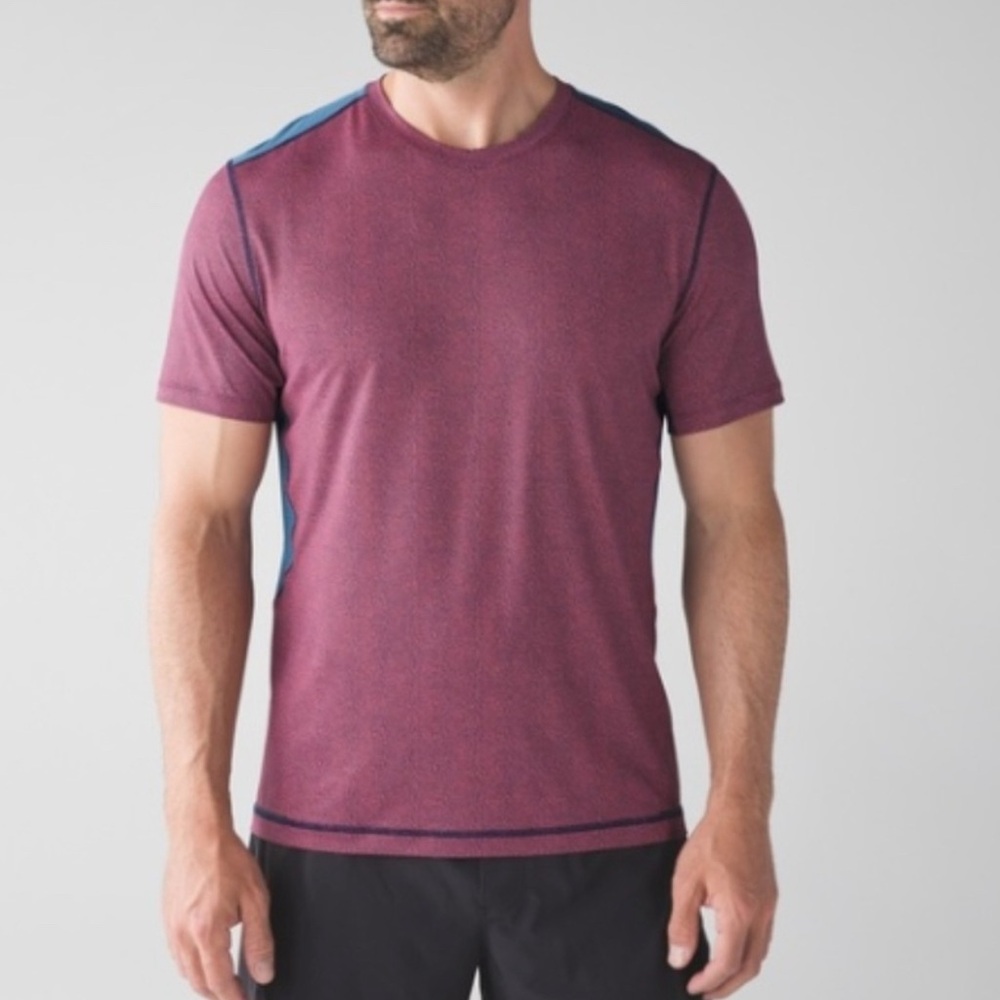 Lululemon Suns Out Short Sleeve Colorblock Shirt Red/Blue Activewear, Men Medium